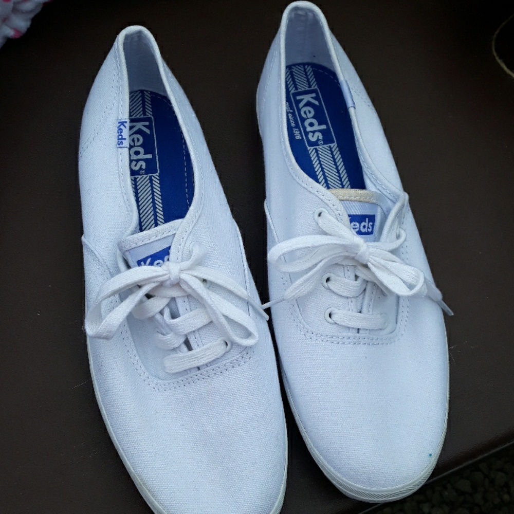 Lk New Keds